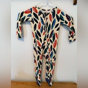 Posh Peanut Casper feather footie